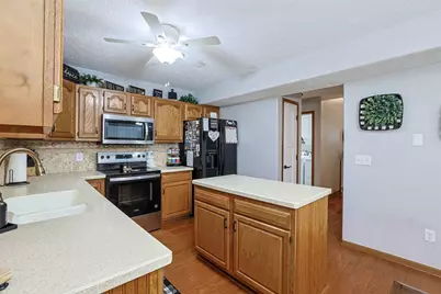 6745 Oakwood Lane, Huber Heights, OH 45424 - Photo 14