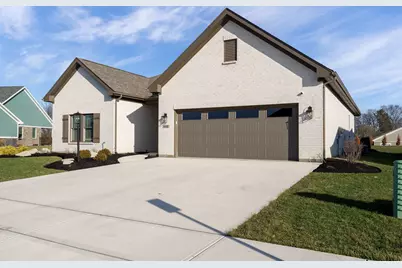 822 Pebble Place, Tipp City, OH 45371 - Photo 2