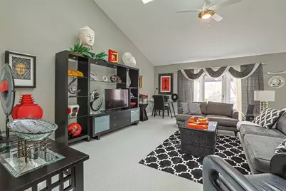 735 Chaucer Lane, Tipp City, OH 45371 - Photo 6