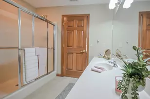 1812 Willow Lakes Dr, Springfield, OH 45502 - Photo 10