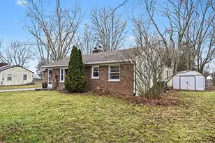 6155 Springfield Jamestown Rd, Springfield, OH 45502 - Photo 2