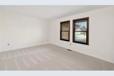 1010 Meadow Lark Drive, Enon, OH 45323 - Photo 8