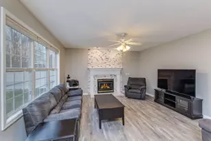 1345 Kenton Way, Troy, OH 45373 - Photo 4