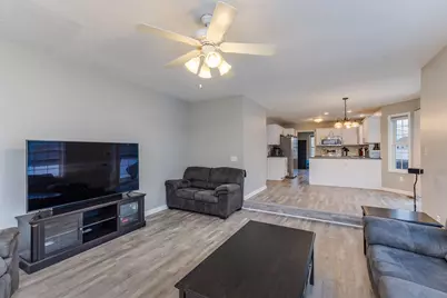 1345 Kenton Way, Troy, OH 45373 - Photo 4