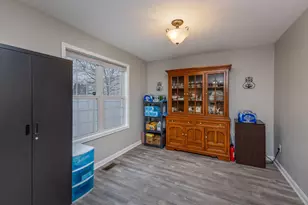 1345 Kenton Way, Troy, OH 45373 - Photo 12