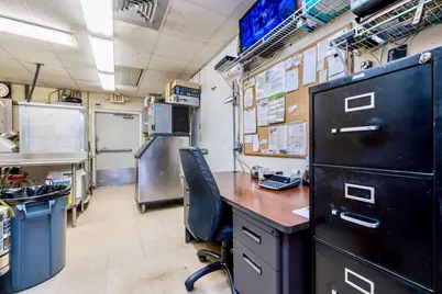 424 E Main Street, Bellefontaine, OH 43311 - Photo 40