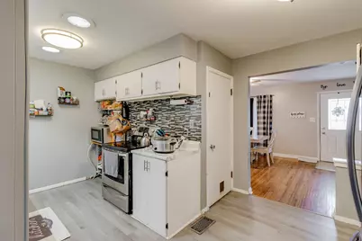 1209 W High Street, Saint Marys, OH 45885 - Photo 8