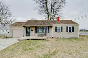 1209 W High St, Saint Marys, OH 45885 - Photo 2