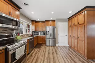 648 N Tanglewood Dr, Springfield, OH 45504 - Photo 10