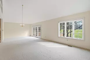 480 E Parnell Pl, Springfield, OH 45503 - Photo 10