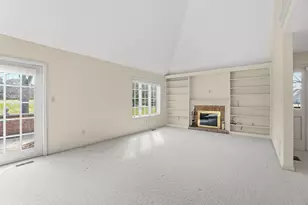 480 E Parnell Pl, Springfield, OH 45503 - Photo 6