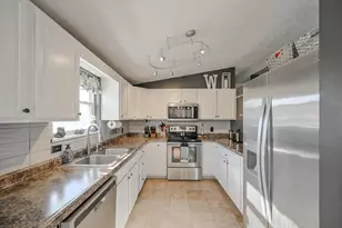 1792 Nugget Ct, Beavercreek, OH 45432 - Photo 12