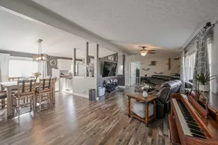 1792 Nugget Ct, Beavercreek, OH 45432 - Photo 6