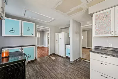 604 S Detroit Street, Bellefontaine, OH 43311 - Photo 24