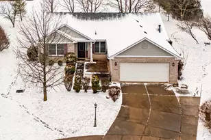 6350 Charlotte Ct, Huber Heights, OH 45424 - Photo 2