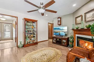 1102 Main Dr, Greenville, OH 45331 - Photo 6