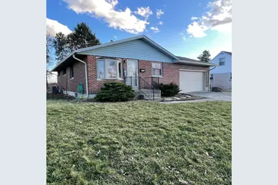 1921 Elaina Drive, Springfield, OH 45503 - Photo 2