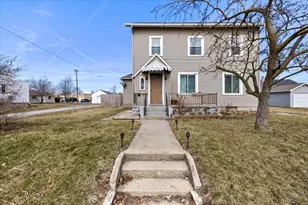 319 E Fayette St, Celina, OH 45822 - Photo 4