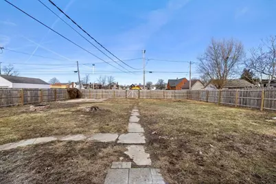 319 E Fayette Street, Celina, OH 45822 - Photo 38