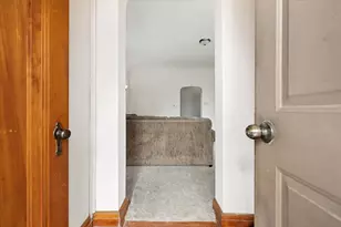 319 E Fayette St, Celina, OH 45822 - Photo 6