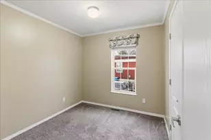 1000 Garfield Ave, Bellefontaine, OH 43311 - Photo 12