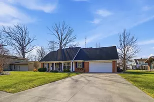 206 Magnolia St, Celina, OH 45822 - Photo 2