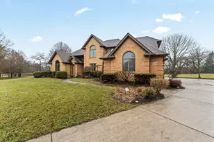 5700 Swan Dr, Clayton, OH 45315 - Photo 1