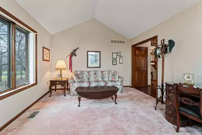 5700 Swan Drive, Clayton, OH 45315 - Photo 8