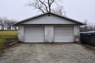 10036 Columbus Cincinnati Rd, South Charleston, OH 45368 - Photo 2