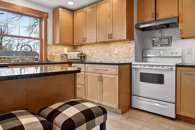 911 Devon Court, Troy, OH 45373 - Photo 16