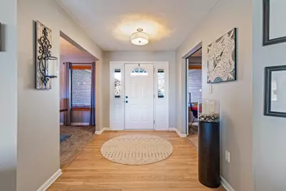 857 Shaney Lane, Brookville, OH 45309 - Photo 4