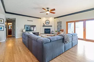 857 Shaney Ln, Brookville, OH 45309 - Photo 8