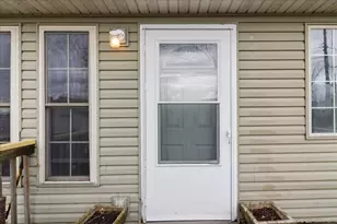 9050 Elm St, Lakeview, OH 43331 - Photo 6