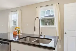 709 N Russell St, Urbana, OH 43078 - Photo 10