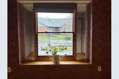 1922 Wedgewood Circle, Springfield, OH 45503 - Photo 4