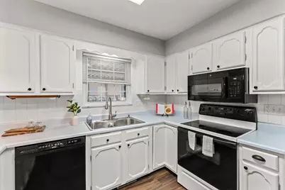 528 Blue Jay Drive, Vandalia, OH 45377 - Photo 12