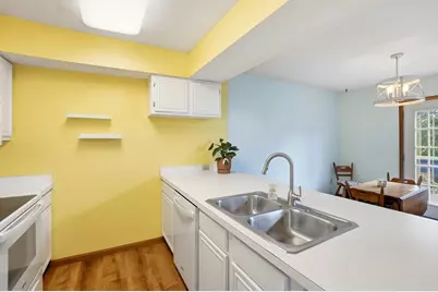 835 Cobblestone Drive, Troy, OH 45373 - Photo 12