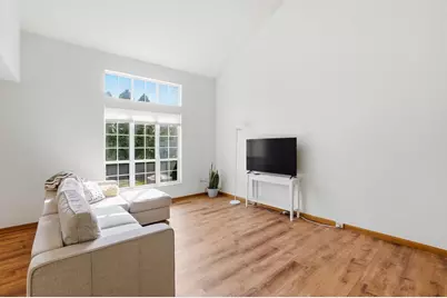 835 Cobblestone Drive, Troy, OH 45373 - Photo 8