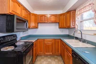 5760 Kitridge Road, Dayton, OH 45424 - Photo 8