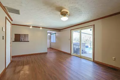 211 Katy Lane, Englewood, OH 45322 - Photo 8