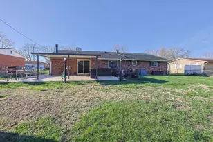 211 Katy Ln, Englewood, OH 45322 - Photo 26