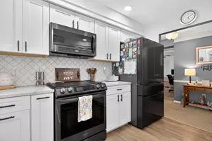 1839 Wilshire Dr, Piqua, OH 45356 - Photo 12