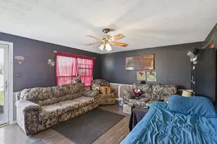 350 Meadow Ln, De Graff, OH 43318 - Photo 8