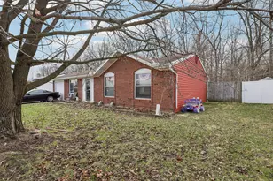 350 Meadow Ln, De Graff, OH 43318 - Photo 2
