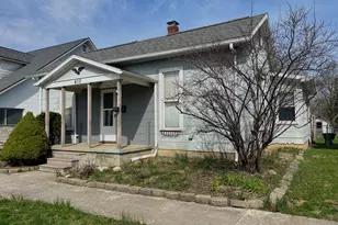 410 Lima St, Wapakoneta, OH 45895 - Photo 2