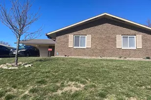 5957 Longford Rd, Dayton, OH 45424 - Photo 2