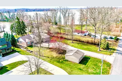 9668 E Lakeshore Drive, Huntsville, OH 43324 - Photo 10