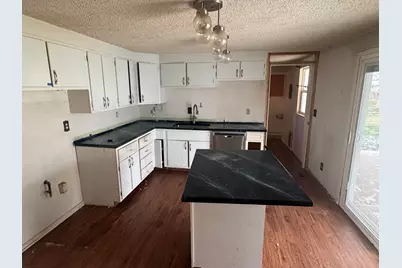 1404 Attleboro Avenue, Springfield, OH 45503 - Photo 12