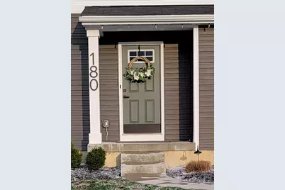 180 Chesapeake Circle, Springfield, OH 45505 - Photo 2