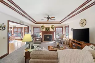 5300 Brookshire Ln, Springfield, OH 45502 - Photo 8